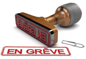 UnsaSj's tweet photo. Pour la 1re organisation syndicale des services judiciaires, la responsabilité est d’être aux côtés des personnels de greffe, particulièrement lors de l’expression de leurs légitimes revendications. 
Le préavis de grève pour le 03 juillet est maintenu.
Communiqué complet à venir. https://t.co/sOcdvaZnsT