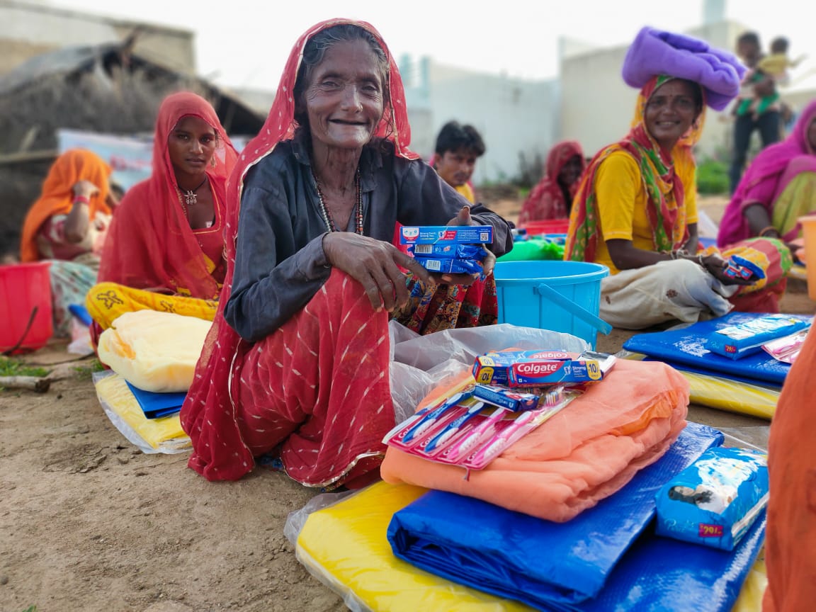 RSKSINDIA's tweet photo. Shelter kit Distribution Program!!!
RSKS team members organised Biparjoy Cyclone Humanitarian Relief Program in which shelter kits were distributed to the rural people. 75 people were benefited from this shelter kit.
#rsks #biparjoy #shelter #rural #ngo # rsksindia https://t.co/axHrsli2Uo