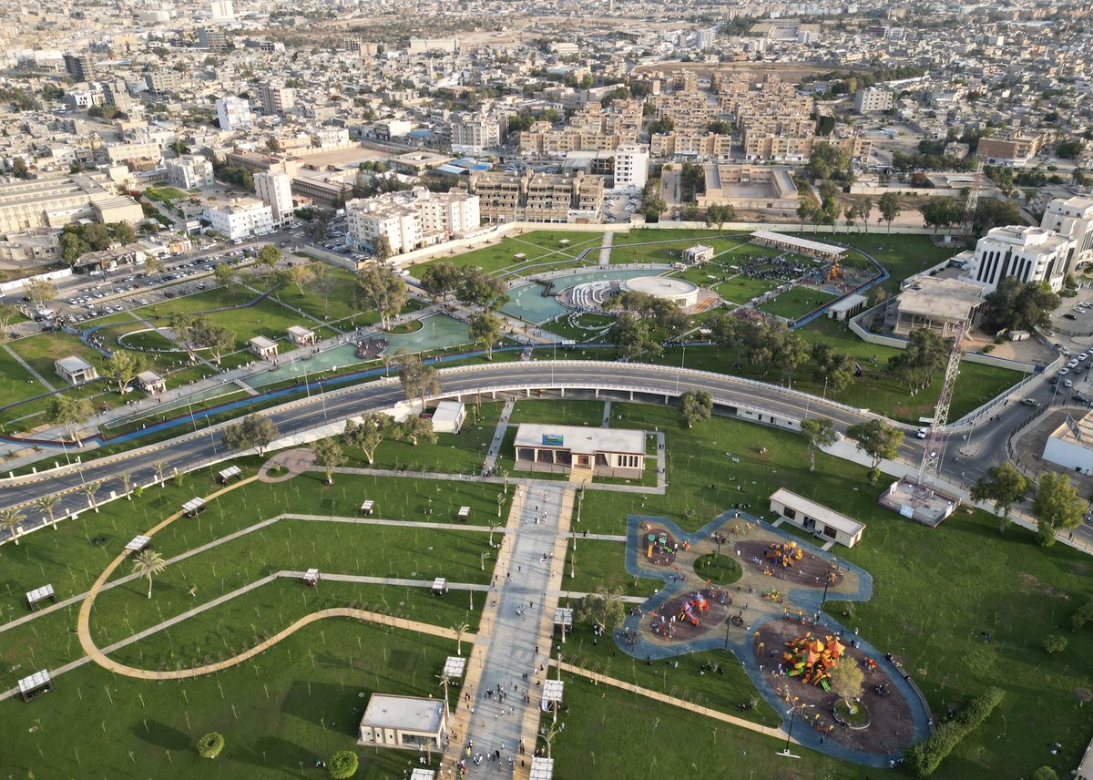 #Libya Ulusal Birlik Hükümeti Başbakanı Abdulhamid Dibeybe, Misrata kentinde Türk şirketi tarafından yapılan şehir parkının açılışını gerçekleştirdi.

Dibeybe, "Türkiye’nin savaşta ve barışta her zaman yapıcı bir aktör olan tavrına hizmet ettiğimizi düşünüyoruz, gururluyuz" dedi.