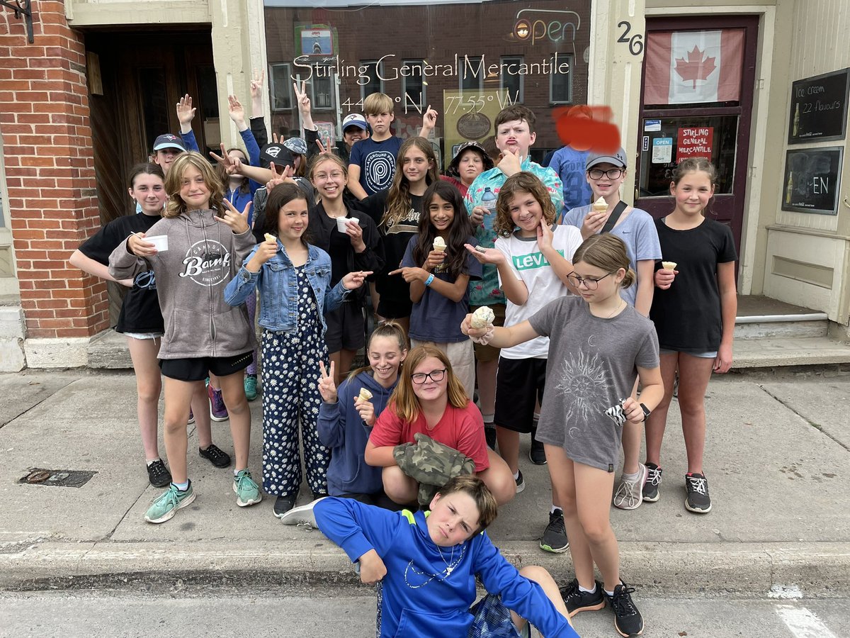 Yes days continued…ice cream party at Stirling General Mercantile!🍦