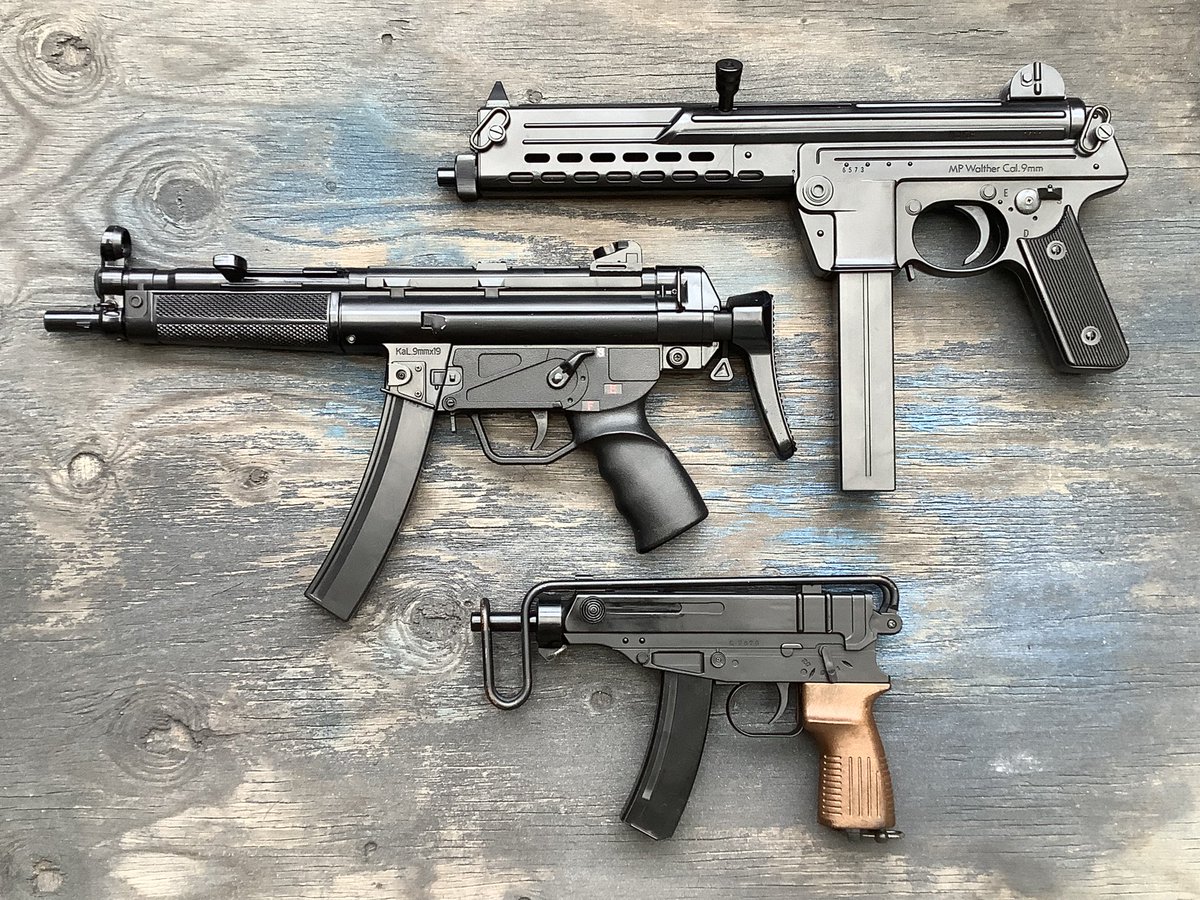 MetalicAir's tweet photo. #東京マルイ 今は亡き #エアコキ の 長モノ
#エアガン #MPL #MP5A3 #Vz61
古いけどさすがマルイ。頑丈でよくできてる🔫
ハンドガン・メインのお座敷シューターだと、長モノはエアコキでもいいんよ
今は、ライフル・ショットガン以外は
国内ブランドだとクラウンモデルくらいしかないよね〜エアコキ🥳 https://t.co/EbIv2R74Dn