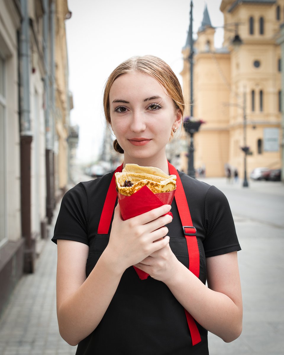shvets_olena's tweet photo. I really enjoyed my sweet and tasty photo project for https://t.co/g5VZi1Fc3x, the hardworking family, beautiful Lena and Lada, For those who wants to taste: Lodz, Piotrkowska, 7 #commercialproject #protography #business #smallbusiness #workingprocess #ad #advertisement https://t.co/3cpXCDCAfg