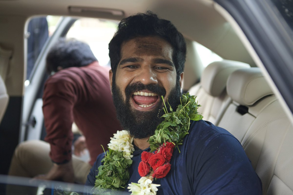 urmilamahanta's tweet photo. So happy to see hubby dearie’s #tamilfilm #trending #no1 in #india #veeran @amazonIN #AmazonPrime #hiphopadhi @rbadree @ArkSaravan_Dir @hiphoptamizha #TamilCinema #comedy #superhero #entertaining #movie  cheers team 👏 https://t.co/pQs4qKCNyr