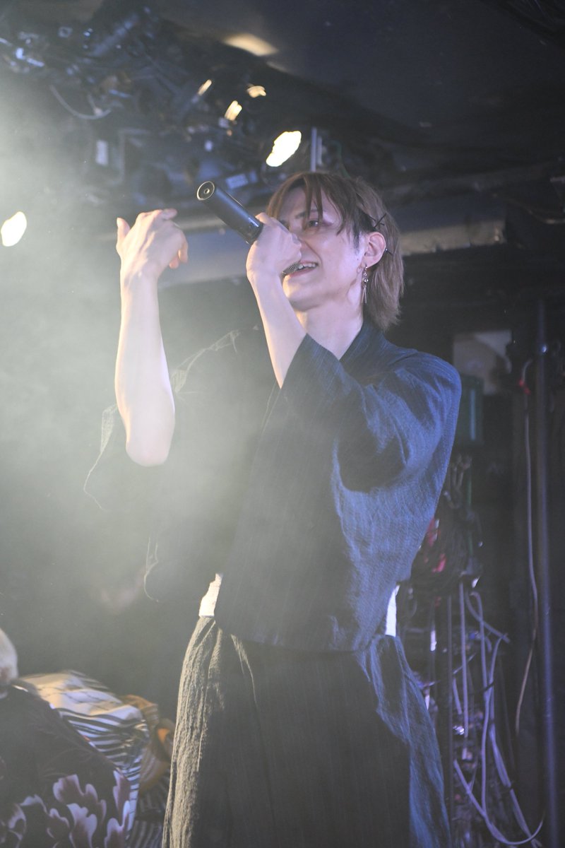 sisimaru_bitski's tweet photo. ユユ タロー

#BITFES
#新宿NINESPICES
#DATTE
#カメまる
#BITの写真 https://t.co/4z3Tix1ETq
