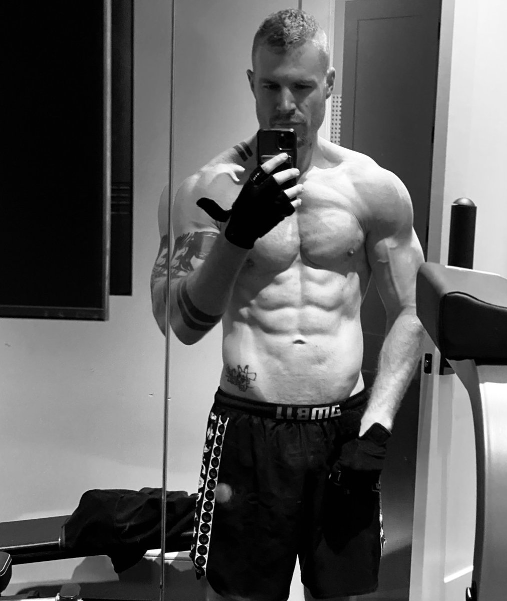 Alex Becker 🍊🏆🥇 tweet media