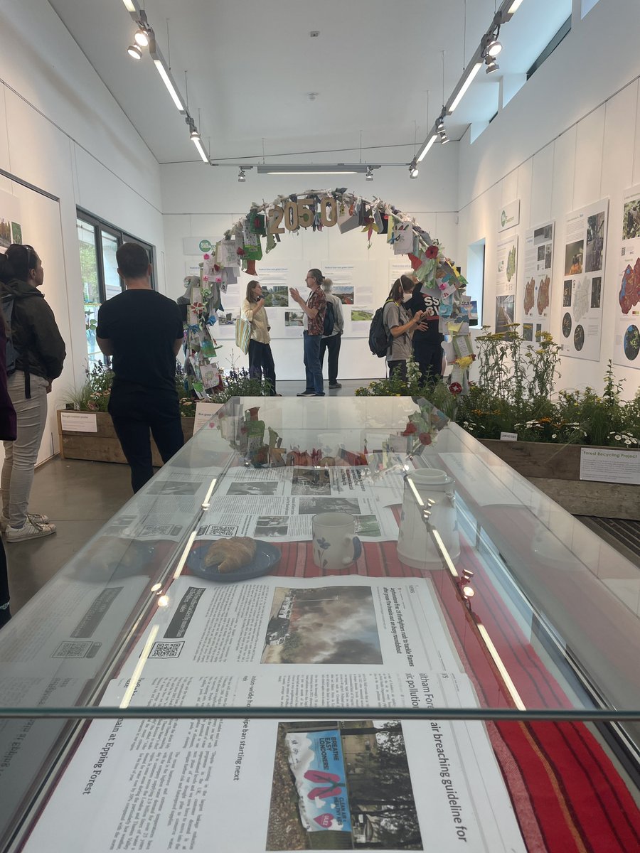 Last chance to visit our Wilder Walthamstow exhibition at Winns Gallery, Lloyd Park E17 5JW. 10-5 today. Free entry. Come along to see how #walthamstow residents connect with nature and visions of a wilder urban environment. Thanks to @ResEngland and @EngageQM for support! #e17