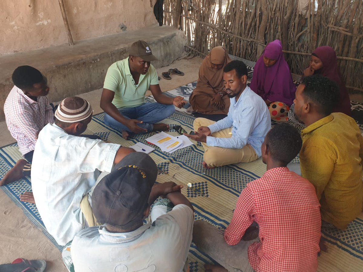 Daadihiye_'s tweet photo. Success in #citizenengagement hinges on citizens' motivation to participate. However, without their #willingness and ability to engage in the #governance development process, these approaches lose their impact. #InclusiveGovernance #CollaborativeApproach #EmpoweredCitizens https://t.co/q5nOwkW1Im