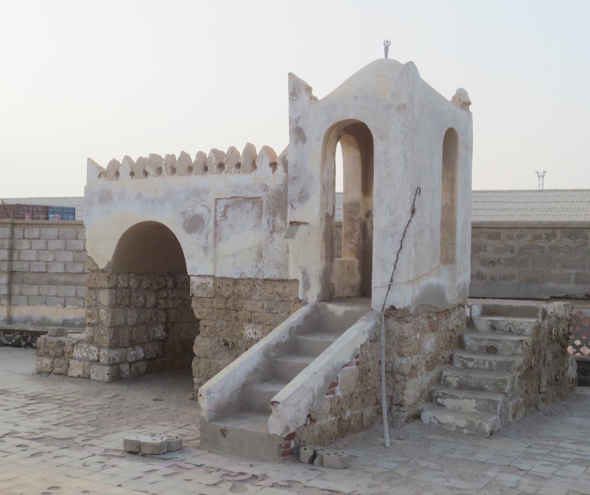 DrKarimWafa's tweet photo. Did you know that the oldest mosque in Africa is found in Eritrea?

While most people believe that the first mosques in Africa were built in Tunisia or Egypt, it is estimated that the first one dates back to the life of the Prophet (ﷺ).

A thread on the oldest mosque in Africa… https://t.co/iibcjUqBXZ