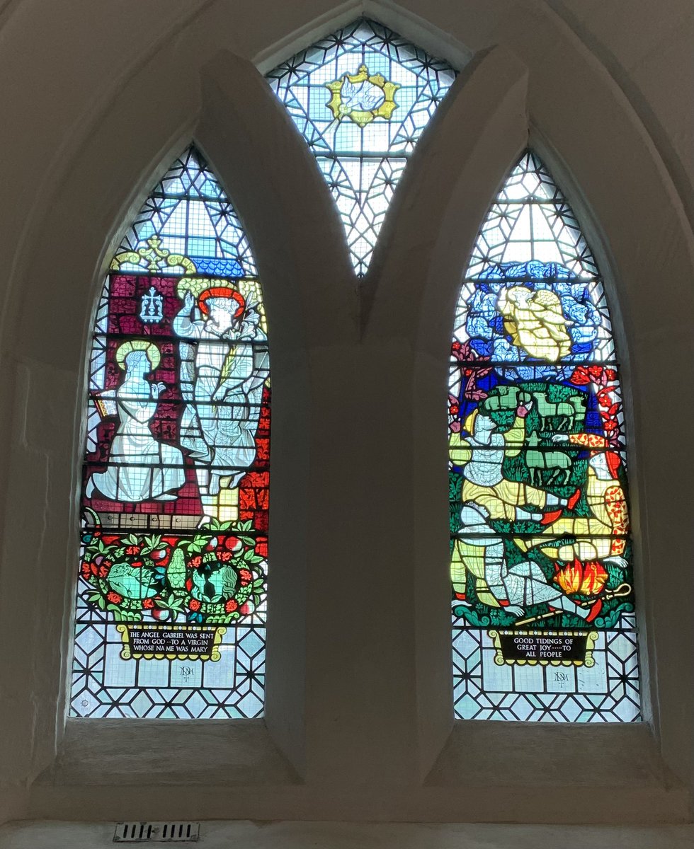 jeelyeater1's tweet photo. #StainedGlassSunday Visited the Blacader Aisle in Glasgow Cathedral last week. First time I ‘ve found it open for years but still didn’t manage to get decent photos of the Harry Stammers windows, some of which were behind a screen. https://t.co/VVZfpEmJzB