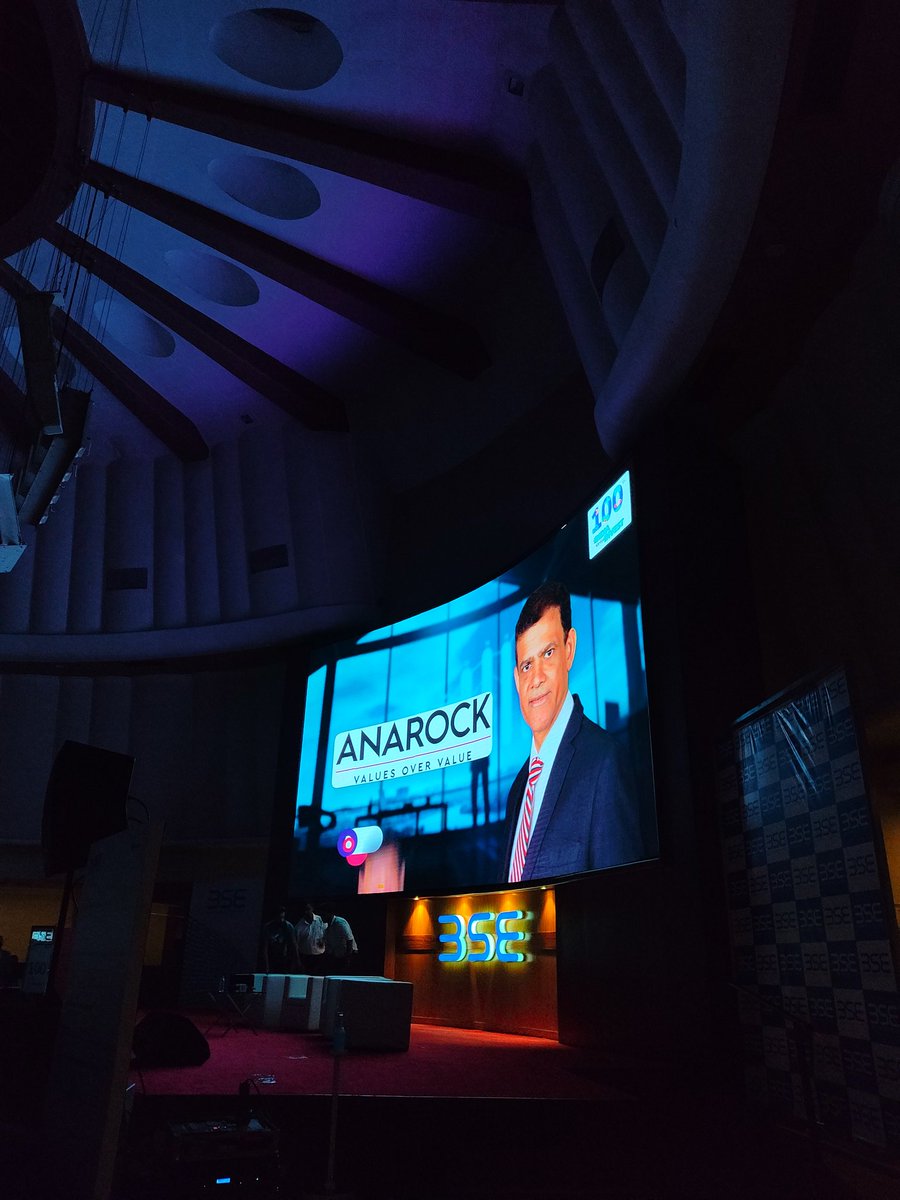 SurajCh4248417's tweet photo. Just Completed another session on the future of investing and investment on gold and real estate with Groww! Sessions like these provide valuable knowledge and insights to help you make informed investment decisions.

#AIKI100 https://t.co/nsmnMs7zLU