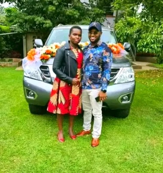 omwambaKE's tweet photo. Bomet Women Rep Linet Chepkorir Toto buys her Hubby a brand new Land Cruiser! Love in the air..... https://t.co/7GO2hOeMEt