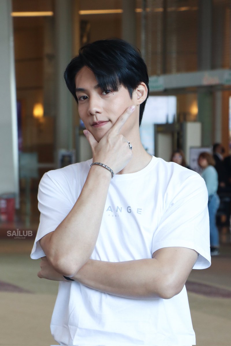 SailubOfficial's tweet photo. คีฟหล่อแบบคูลๆ
@spy_hemmawich #SpySailub
#TheTimeMachineConcert https://t.co/R9ueQOyUmT