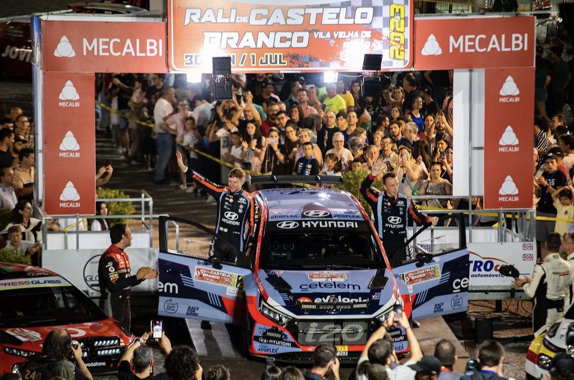 James Fulton (@j_fuzzy_fulton) on Twitter photo 🥇Winners 🥇
Job done here at Rally Castelo Branco!
Big thanks to <a href="/krismeeke/">krismeeke.com</a> for a top job and all the team at Sports&You and Team Hyundai Portugal!
Fire Protection Ireland
Admore Air Contracting
Shamrock Building Systems
<a href="/BolandHyundai/">Bolands Wexford Hyundai</a> 🥇Winners 🥇
Job done here at Rally Castelo Branco!
Big thanks to <a href="/krismeeke/">krismeeke.com</a> for a top job and all the team at Sports&You and Team Hyundai Portugal!
Fire Protection Ireland
Admore Air Contracting
Shamrock Building Systems
<a href="/BolandHyundai/">Bolands Wexford Hyundai</a>