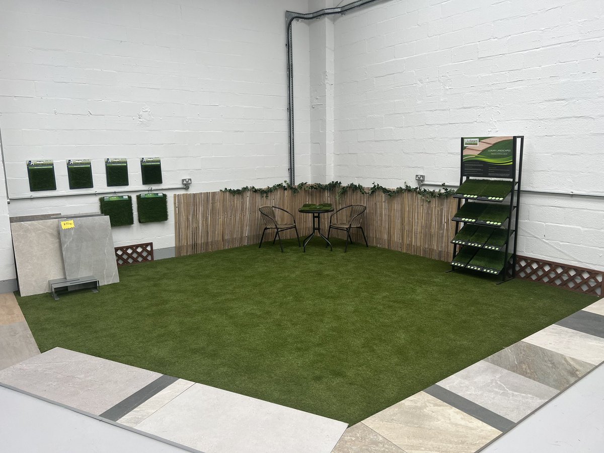 Kingfisher_L20's tweet photo. The showroom is looking immaculate.
Pop in today to check out the range of carpets, artificial grass, vinyl and wood flooring available.
Installation available for all flooring and and artificial grass.
#carpetsliverpool
#flooringliverpool
#artificialgrassliverpool https://t.co/dK1j4lXTnA