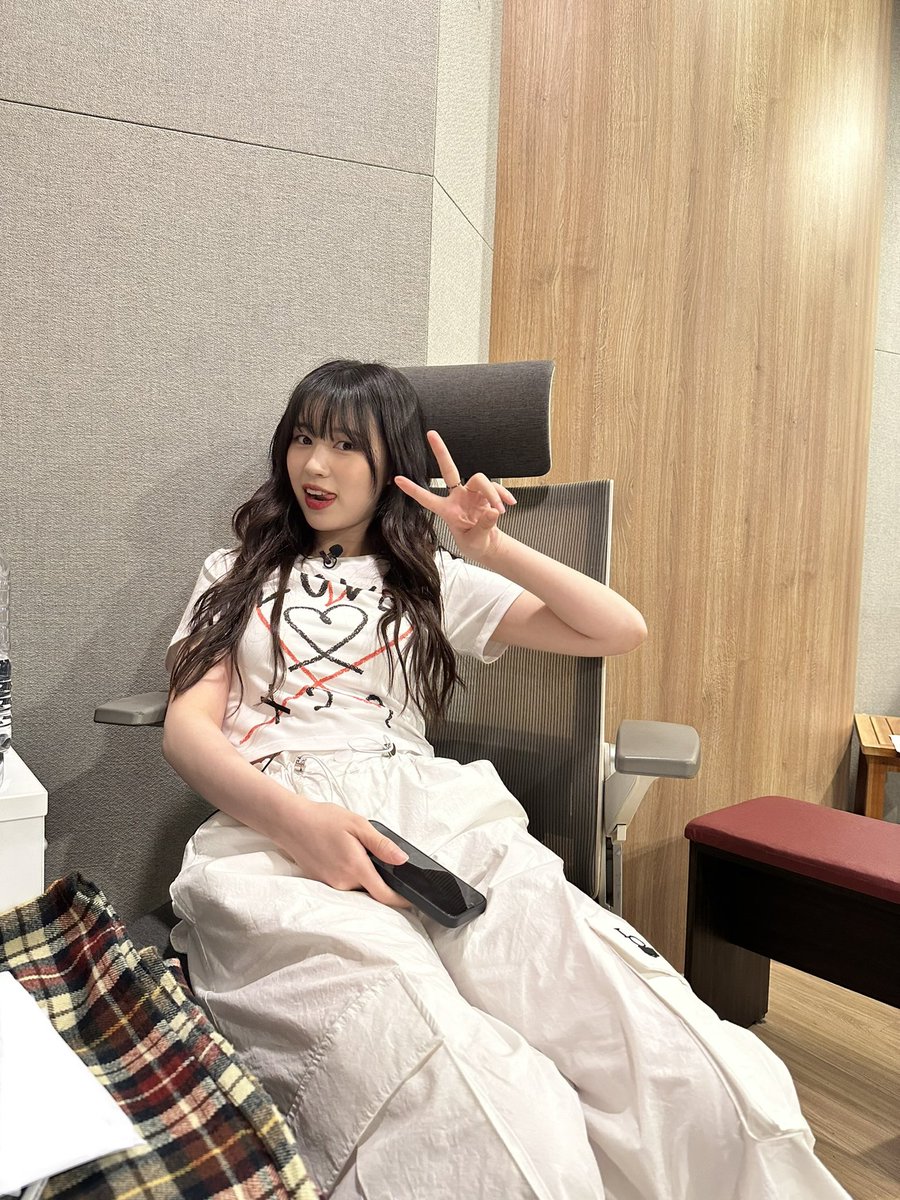 WekiMeki's tweet photo. 키링!! 남은주말 잘 보내요❤️
#엘리 https://t.co/gryuQKUHFg