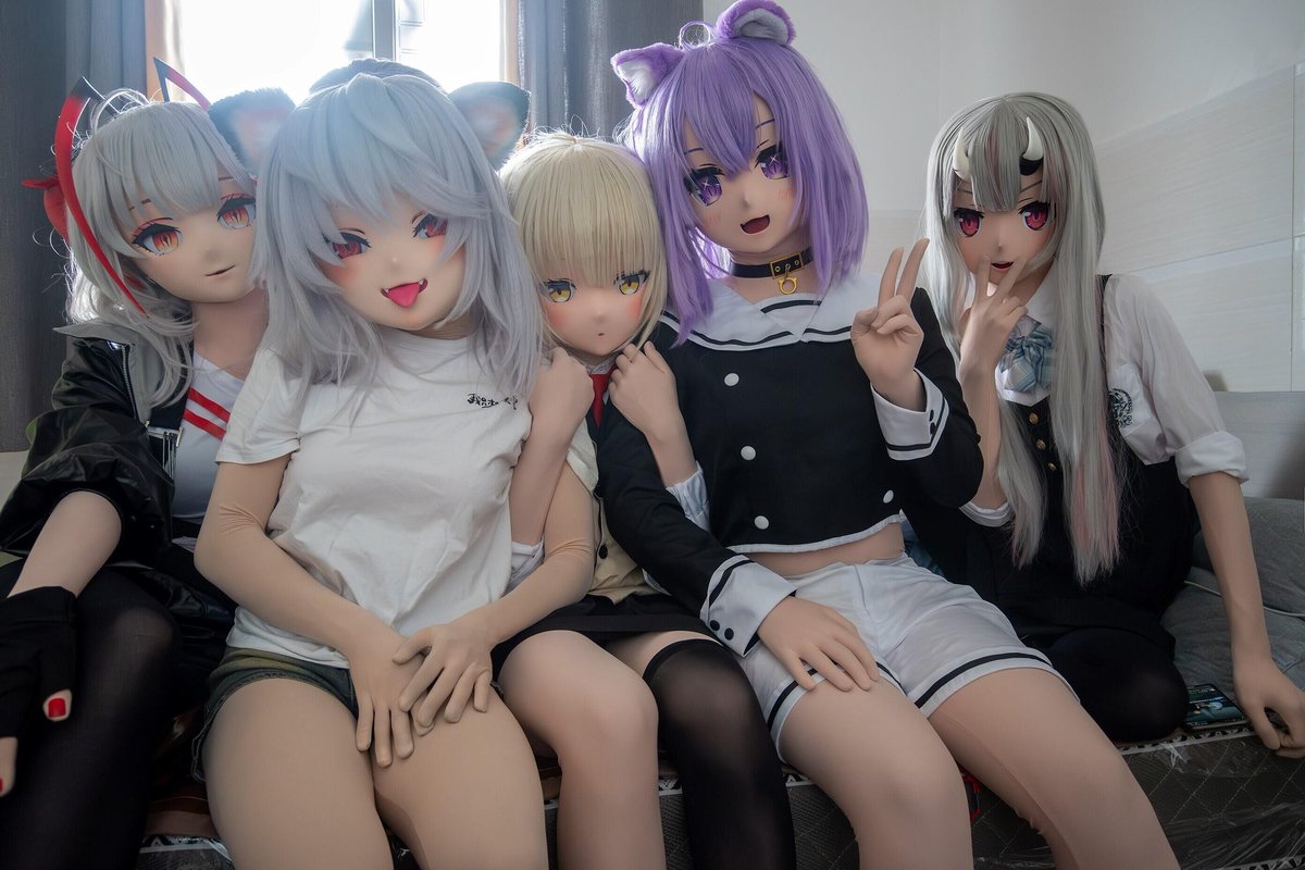 jyyosa's tweet image. 周末小聚会～

从左到右:
@kerneldoge 
我
@Aakkong_ 
@chika_hoshibosh 
@Denis_Buuren