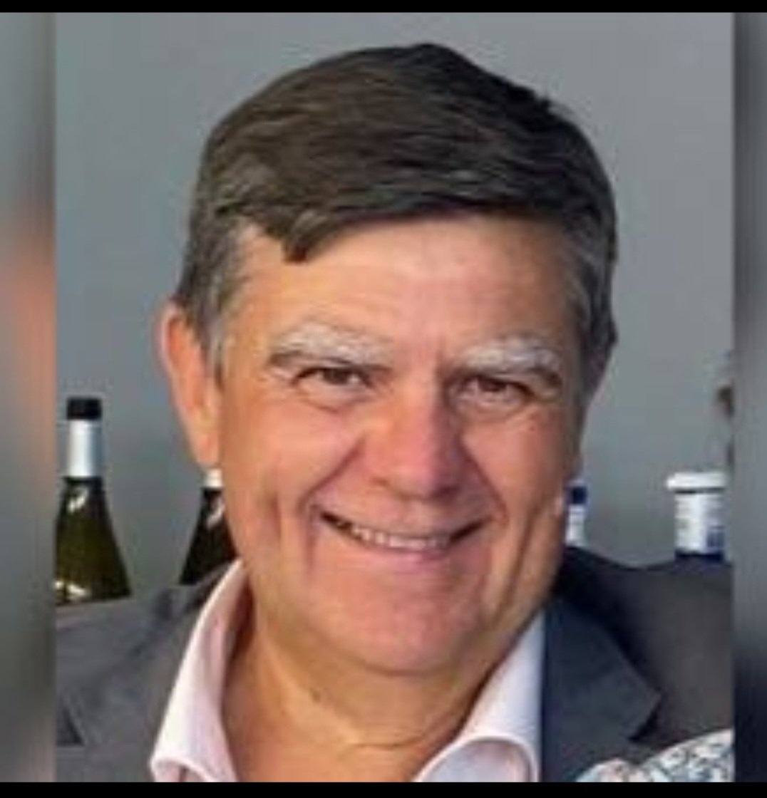 ArgenteDaniel's tweet photo. Mi más sentido pésame a los familiares de Luis Egea compañero de Ford y exmiembro de la ejecutiva de UGT FICA PV , hemos perdido a un gran compañero y una gran persona. D.E.P https://t.co/g8b4YAXBgb