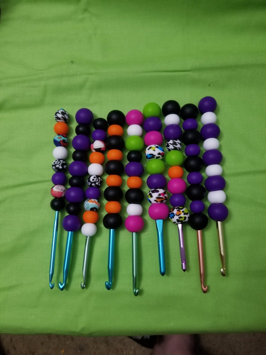 As soon as I learn the new format on #etsy these awesomely spooky crochet hooks will be listed😅
☆
#smallbusinessowner #SmallBusiness #EtsySeller #suportsmallbusiness #smallcrochetbusiness #crochethook #ergonomiccrochethook #womenownedsmallbusiness #ineedorders🤣
