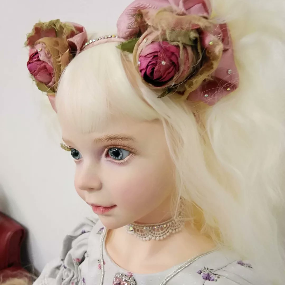 timeroman_doll's tweet photo. ■第2回  藤野美術館【煌めきと華やかな世界展】■

【En】さまの作品を 【Colette（コレット）】をご紹介しております。

詳細・ショッピングはこちら
https://t.co/DQ7D907Gny

#タイムロマン　#創作人形　#人形　#ドール　#創作ドール　#En https://t.co/wEqyXUBjhi