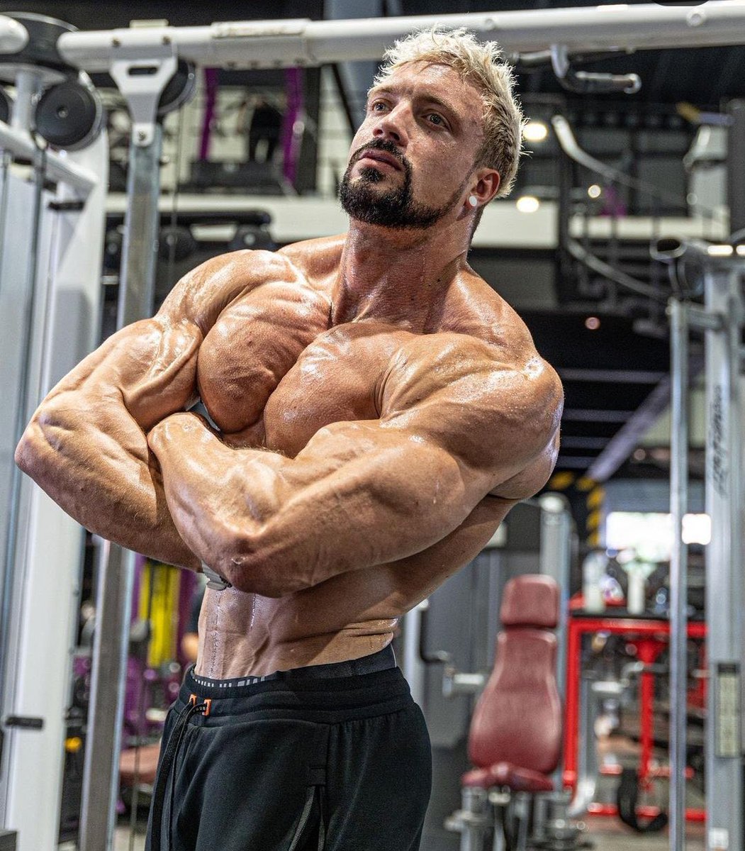 Twistz_uk's tweet photo. Gone too soon RIP Brother - Will always be remembered as one of the most genuine guys in the fitness space
#joelinder #joesthetics #astheticsquad https://t.co/wUJ7izQMqp