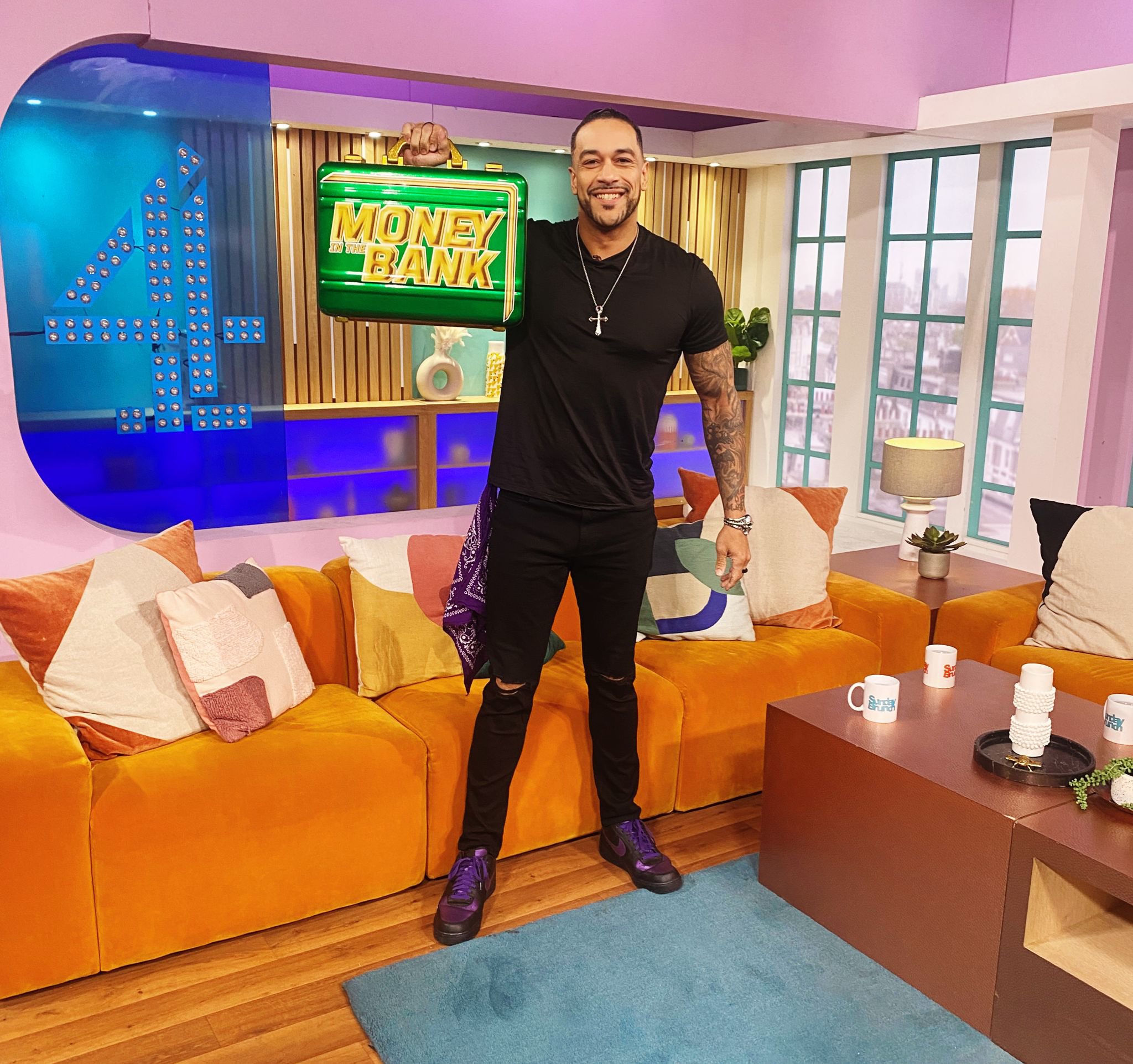 WWE UK on Twitter "🤑 ArcherOfInfamy 🤝 SundayBrunchC4 MITB https//t