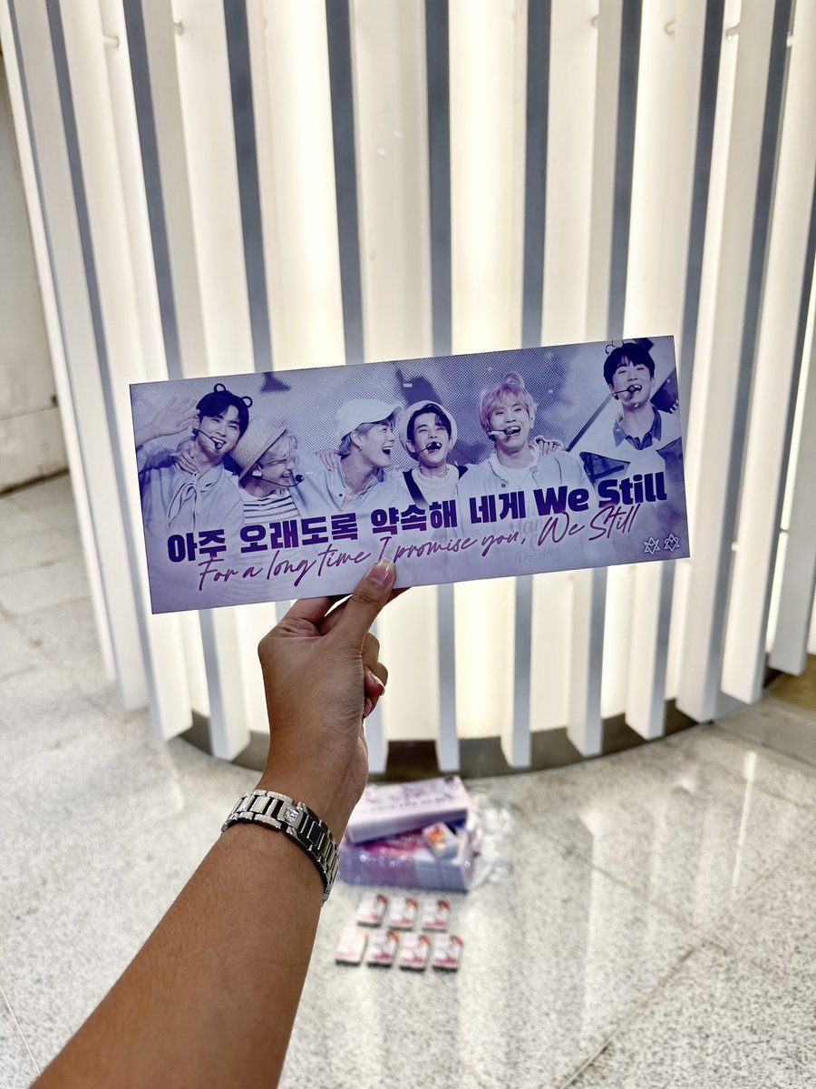 houseofastro's tweet photo. Hi Arohas! We’re currently here at Gateway 1 3F!

You can find us at the pathway between My Thai and Pho Hoa. Please see reply for the landmarks. See you! 💜🧡🩷

#ChaEunwoo #ASTRO #AROHA
#DunkinPHBundlesofCHArm
#ChaEunWooDunkinPH https://t.co/ps651eBYyU