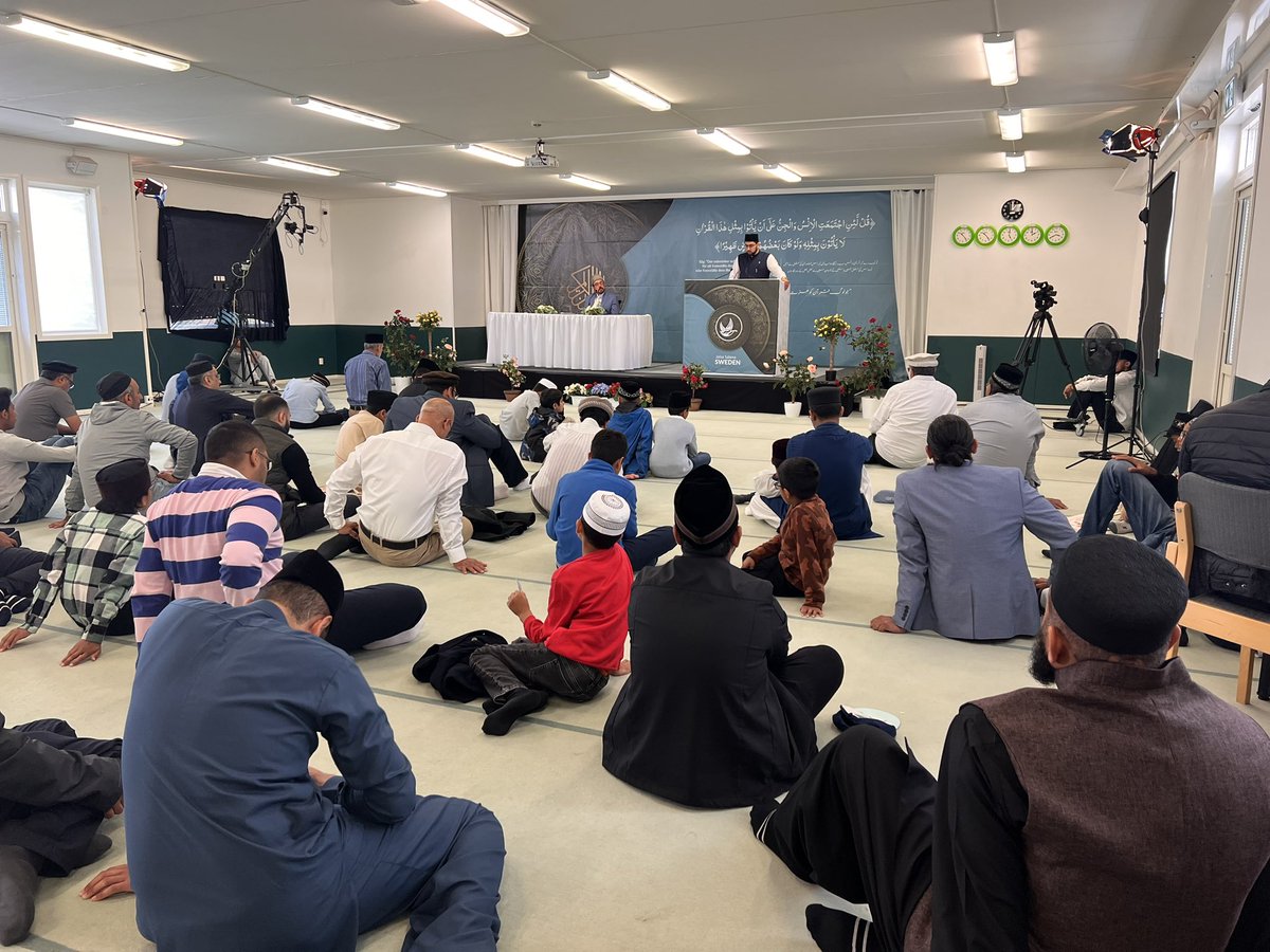 Jalsa_Sweden's tweet photo. Speech by Missionary Incharge Finland on the 30th Jalsa Salana Sweden 2023. https://t.co/l3ghClVHTe