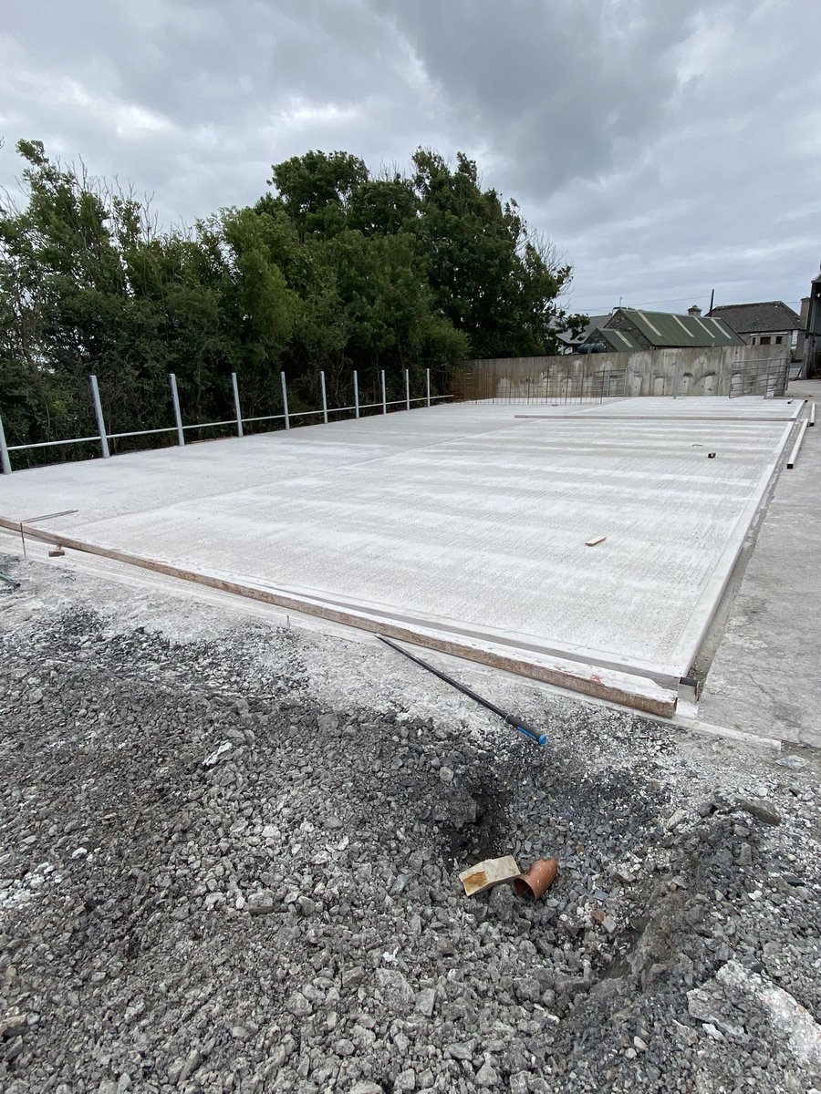 ConorWhelan30's tweet photo. New bale storage area and effluent tank in progress. Won’t be ready a minute too soon. 2nd cut ready to chop as soon as clearance in weather comes. Dungstead and used plastic storage being incorporated too #suckler #fodderstorage https://t.co/VBe3a7GgVs