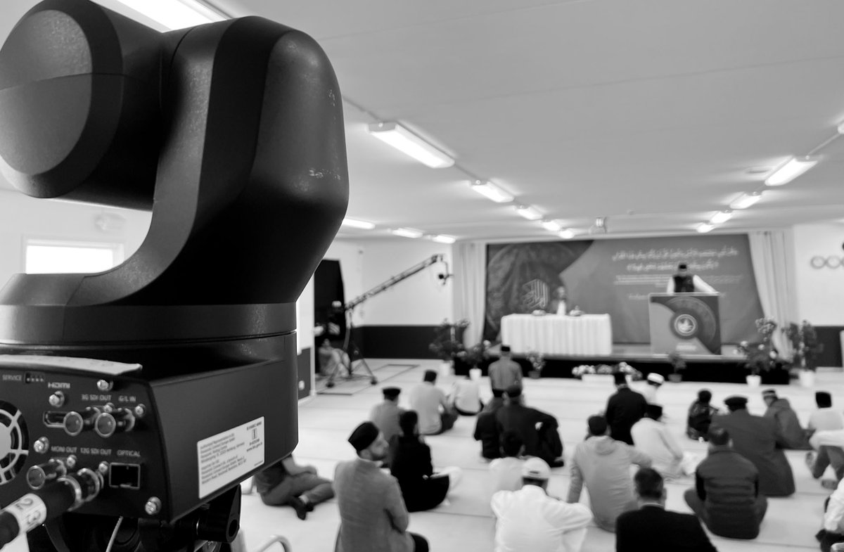 Jalsa Salana Sweden (@jalsa_sweden) on Twitter photo Session 3 is in progress. You can watch the LIVE proceeding on <a href="/MTASweden/">MTA Sweden Studios</a> channel:
youtube.com/mtasweden/live Session 3 is in progress. You can watch the LIVE proceeding on <a href="/MTASweden/">MTA Sweden Studios</a> channel:
youtube.com/mtasweden/live