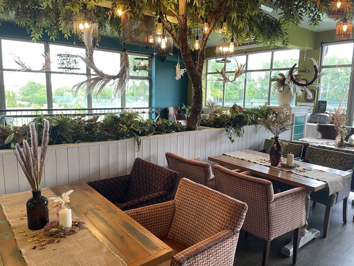 PottingShedBev's tweet image. 💒Need a place to host your Wedding ? 💒
Then look no further ! 

From Buffets - Drinks Packages - 2/3 Courses - We have everything you need ! 🍾

Enquire here: pottingshedbar.com/venues/beverle… 🤩

#MarqueeHire #FunctionRoom #ThePottingShed #Beverley #WeddingVenue