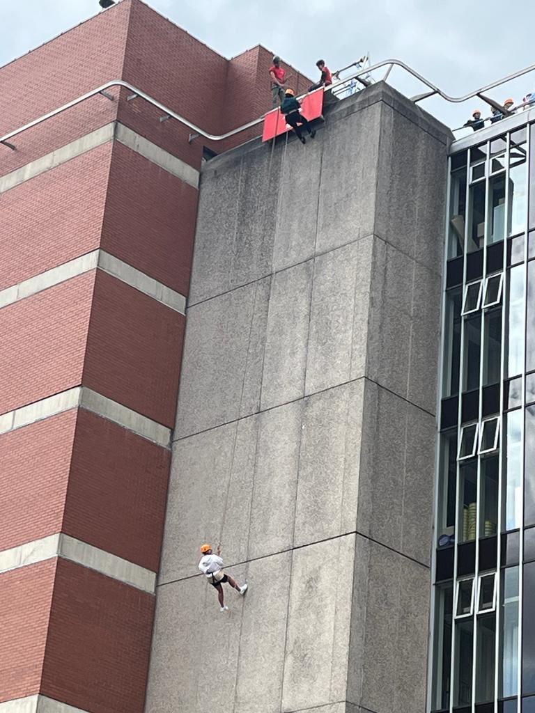 UHLPEservice tweet media