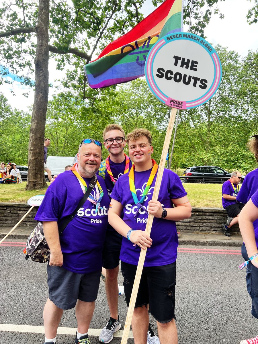 trbell_'s tweet photo. Wherever we go, we never march alone. Great to join in with a massive celebration of love and diversity with @scouts at @PrideInLondon yesterday ❤️🏳️‍🌈🏳️‍⚧️ https://t.co/pbDcpopUqi