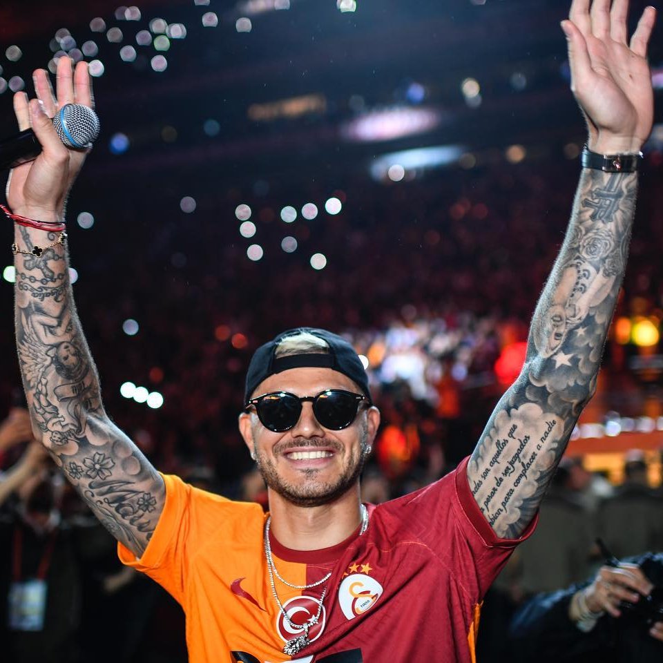 Mauro Icardi, Galatasaray'dan yıllık 10 milyon Euro ve 3 yıllık kontrat istedi. (Sabah)