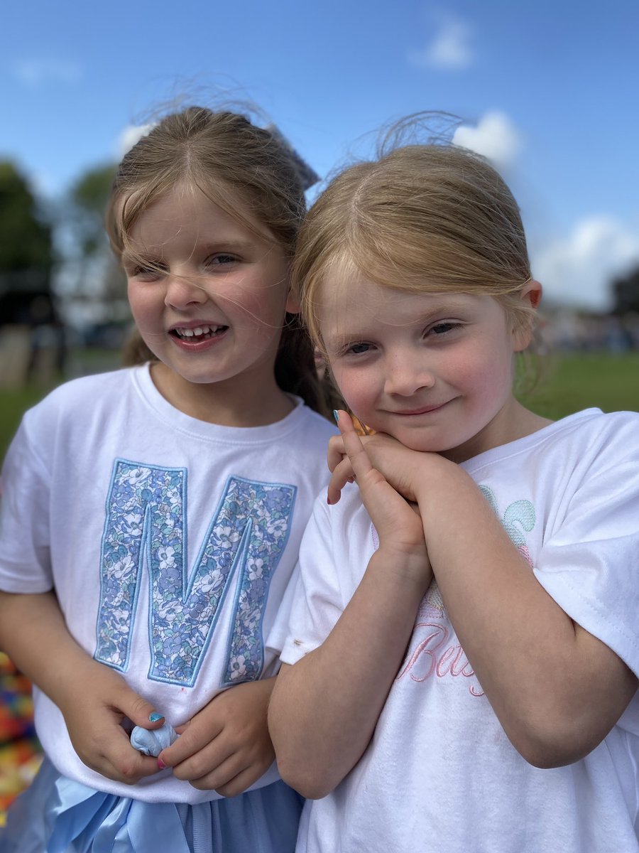 Mrs R Kerr tweet media