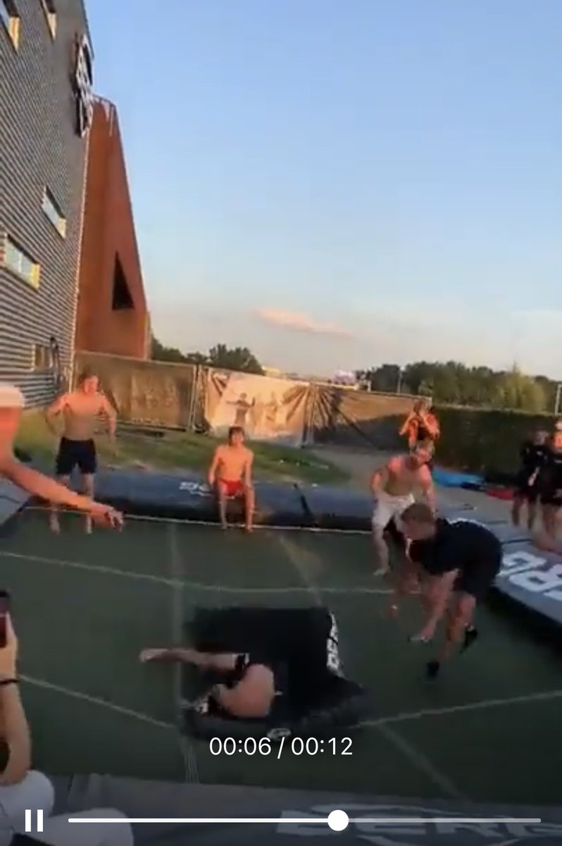 LoudOnTwitch's tweet photo. @HumansNoContext All of that to risk landing like this….to potentially wind up like THIS 🪦😵‍💫🫣 I’M GOOD 😅 I mean ay, if it makes you happy I guess…but fuck that! 😆 https://t.co/Zh3N1IwY5Y