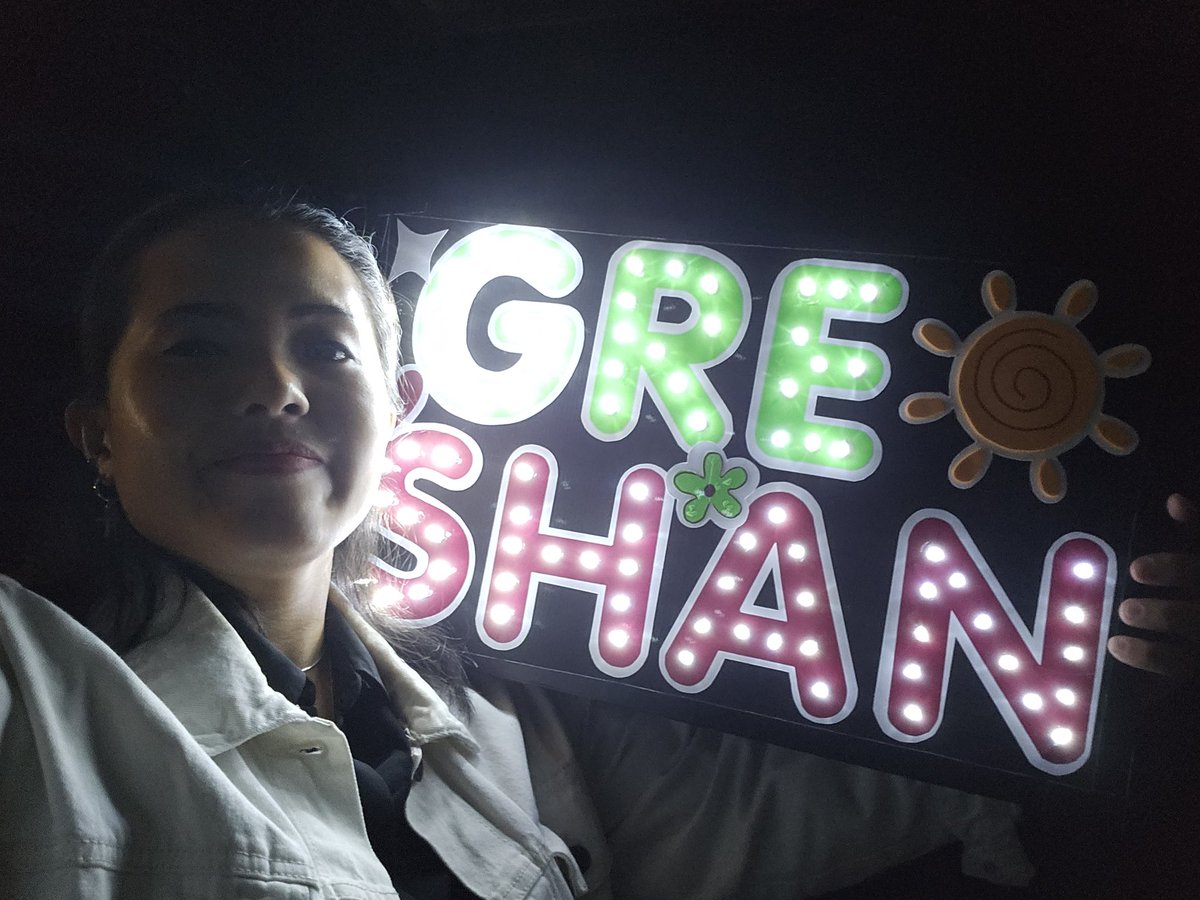 pinkawiz_art's tweet photo. gak sia-sia kayaknya bikin ini seminggu wkwkk😭🤣🙏 @N_ShaniJKT48 @S_GraciaJKT48 #JKT48SummerFestival

ps: gw telat rekamnya soalnya gesrek 😭 sia2 gw beli hape mahal2, dikatain tolol ama ka @ody_tiana 😭 https://t.co/WtQVjm8AhM