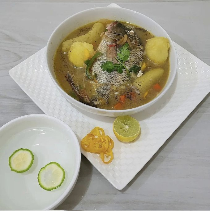 plateai255's tweet photo. #HEALTHYEATINGTHREAD π½οΈπ¨βπ³
1/6 π² Leo, tunshare pishi tamu ambalo unaweza kuchangia kwa kutumia MsosiHub. Ni supu tamu ya samaki na ndizi na viazi
Pakua Msosi Hub APK sasa na anza kuchangia π
https://t.co/KxAKoq6R9n
Furahia kupika na kuchangia! π½οΈπ¨βπ³πΏ
#MsosiHub #HealthyEating https://t.co/niyRdgxZUz