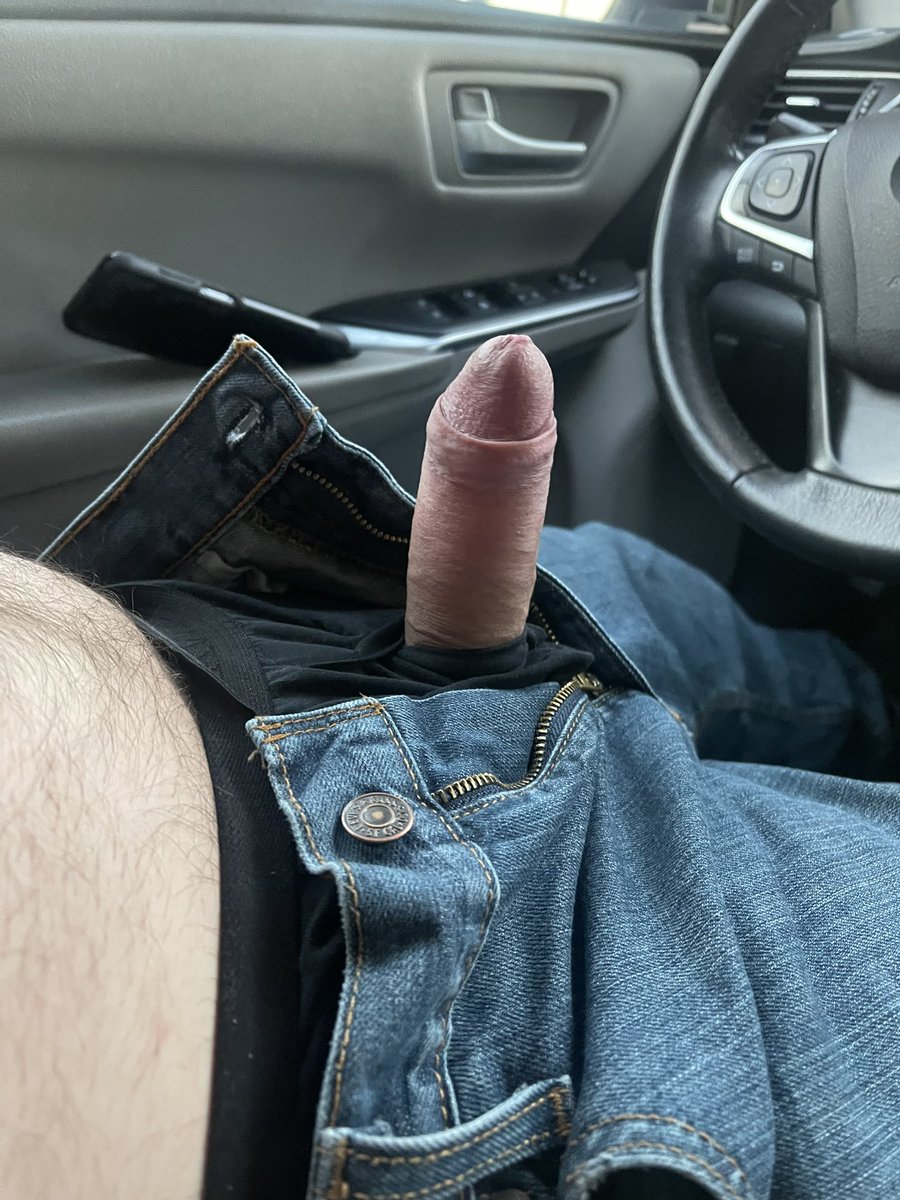 Houston_Sucker's tweet photo. My friend ready to ge suck by me and a anon person #houston #houstongay #houstondl #houstonmeetup #houstonlink https://t.co/XEuH7tvla4