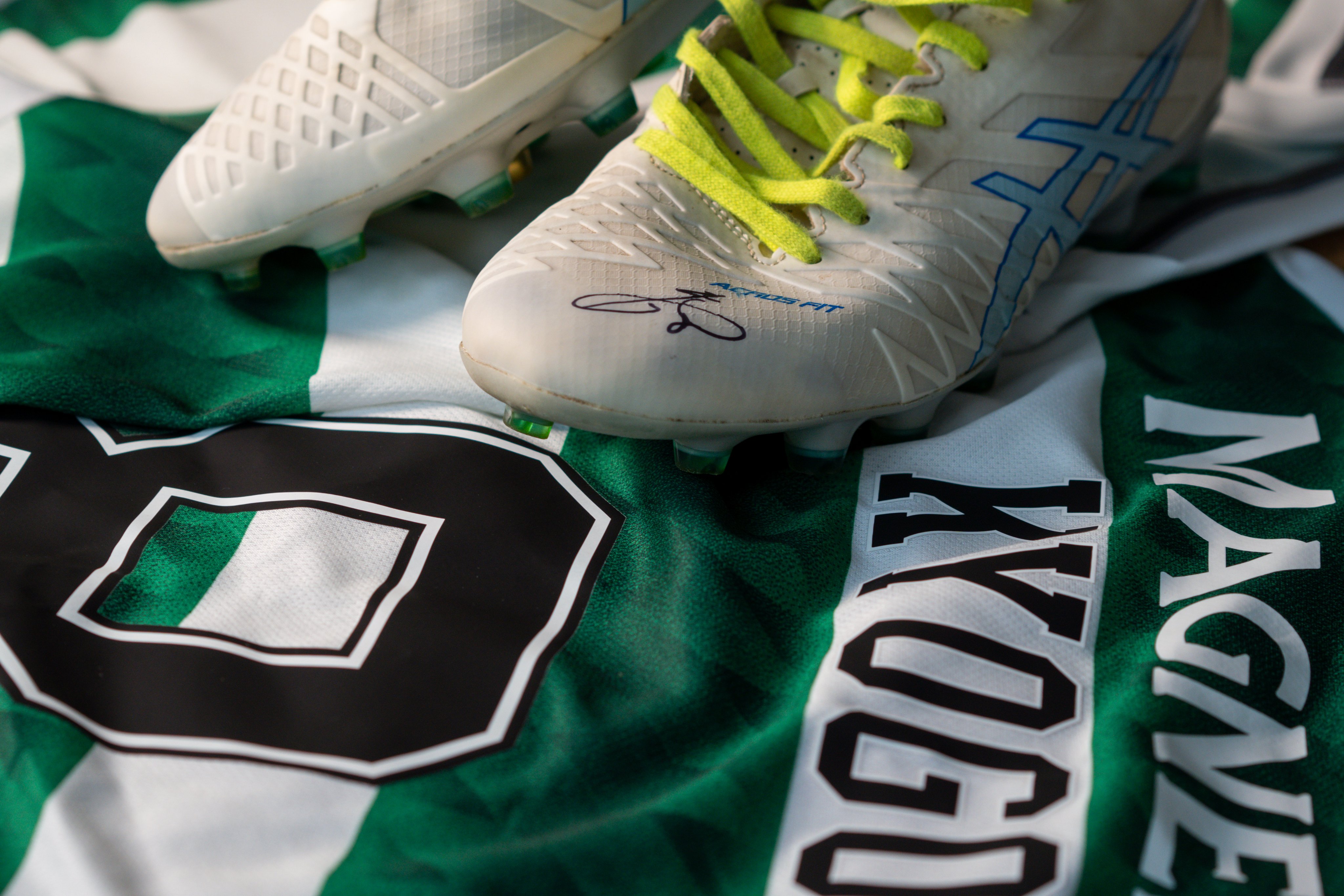 Kyogo Furuhashi 古橋 亨梧 on X: 🍀 GIVEAWAY ALERT 🍀 Get the chance to win a  thank you for your support! 1) matchworn & signed boots + jersey 2)  matchworn & signed