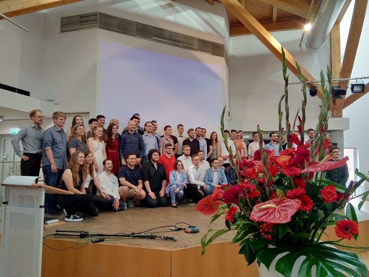 sjkriesch's tweet photo. Diese Woche war unsere Absolventenfeier #ByteFest für die #Covid #Graduates an der #THNuernberg. Die Zeit am #Ohm wird immer positiv in Erinnerung bleiben. #Bachelor #Informatik https://t.co/HvY8jOukr9