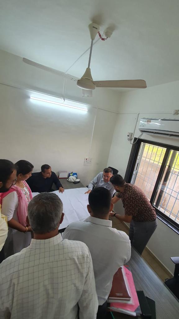 Collector & DM Navsari tweet media
