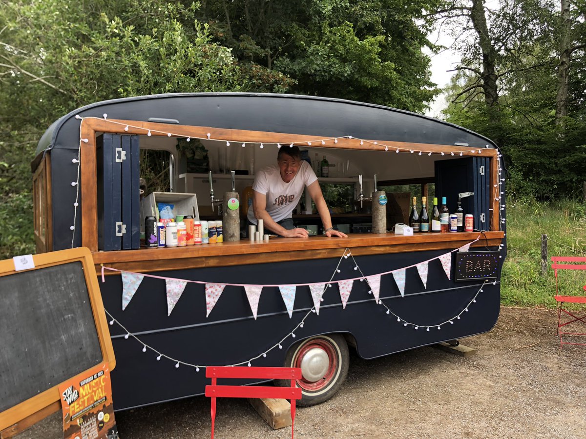 Della Harris 💙 tweet media