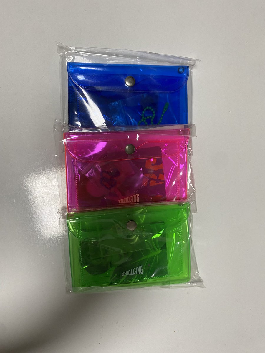 Min_hljin's tweet photo. THE BOYZ Thrilling pocket pc set
1.5/set 미개봉 https://t.co/UIy7iUFVCp