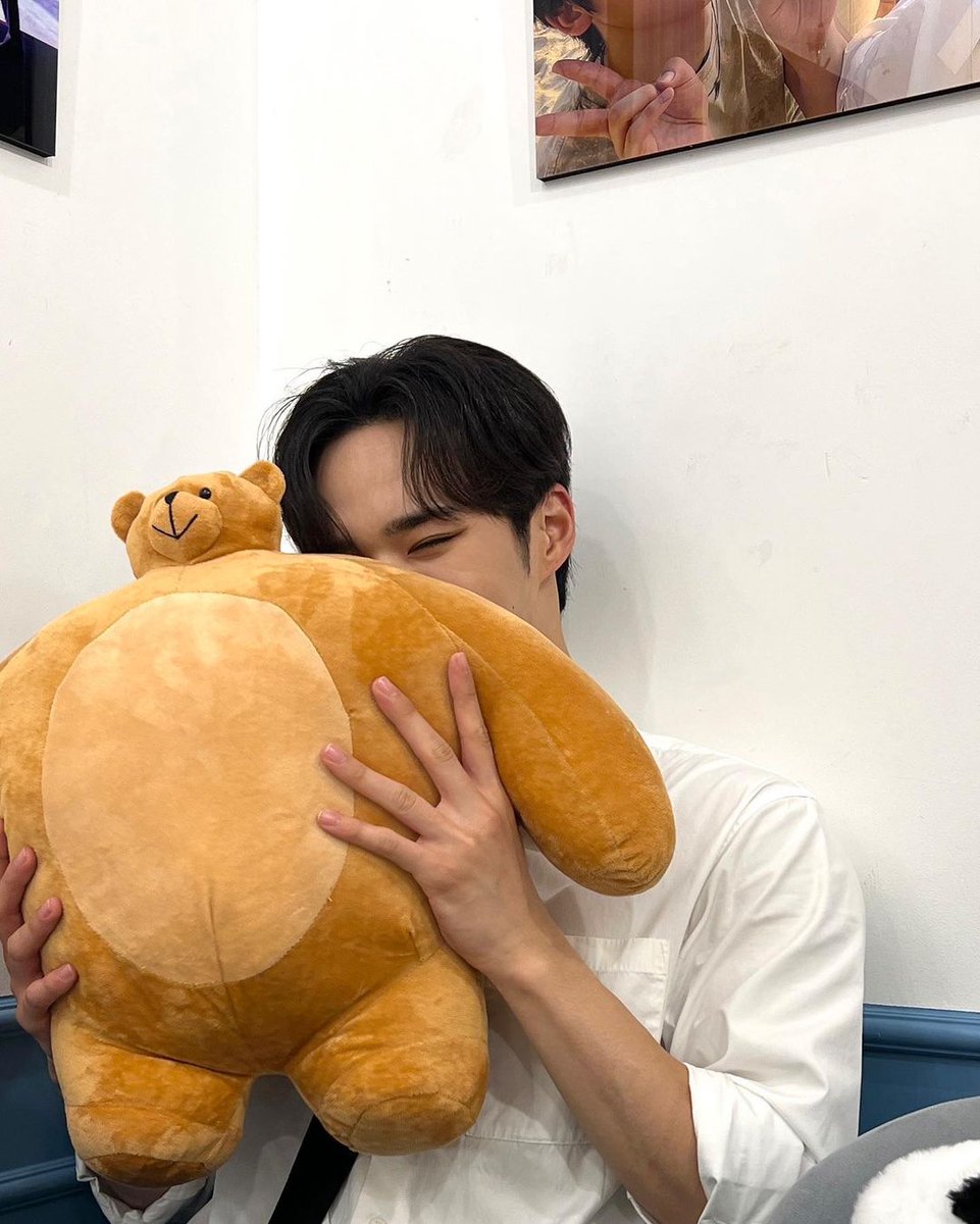 WEi_GLOBAL's tweet photo. [PHOTO] 230630 #JUNSEO Instagram Update #1 🖤

1000🎂

🔗: https://t.co/MKAiK6I47z

#WEi #위아이 #KIMJUNSEO #김준서 @WEi__Official https://t.co/76nNQ81Q4U