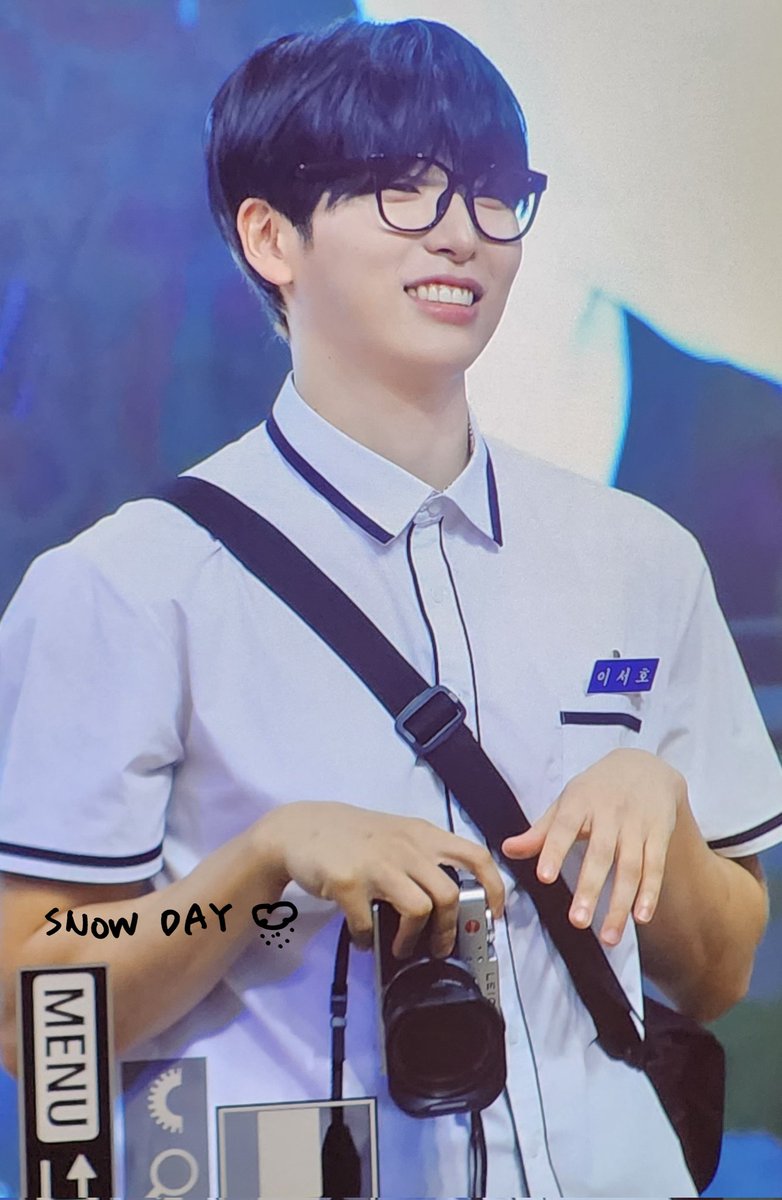 2300702 메이크스타 팬사인회 프리뷰

☁🧡

#원어스 #ONEUS #서호 #SEOHO