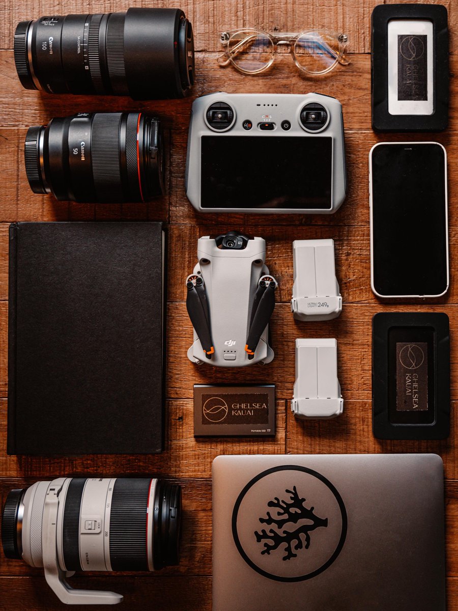 DJIJAPAN's tweet image. みんなのカメラバッグの中身もRTでみせて🎒🔍🔁

📸: Chelsea Kauai 
#Mini3Pro #whatsinmybag