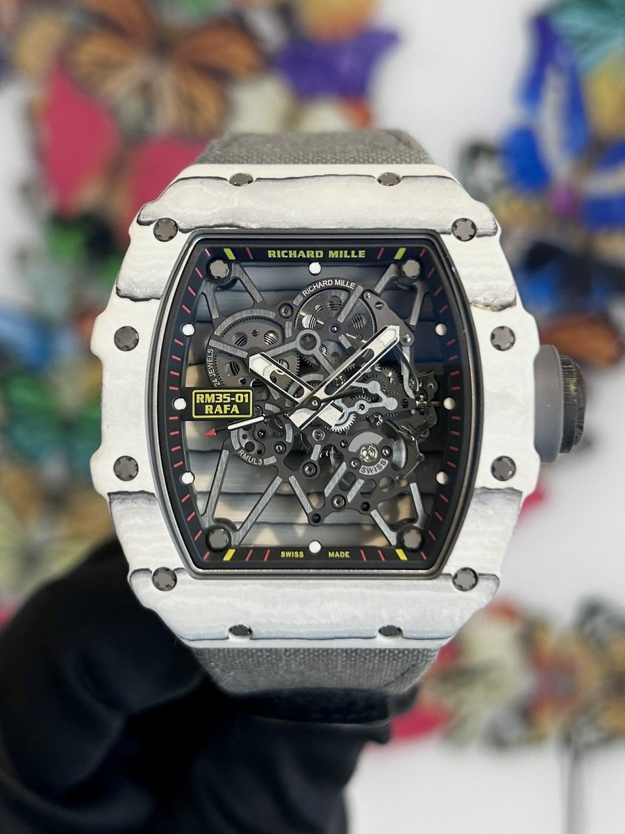 _Glint_'s tweet photo. RICHARD MILLE
🏁世界限定35本🏁
RM35-01 CA FQ ラファエル・ナダル アルティメット エディションを入荷しました✨
なかなかお目にかかれない大変希少な人気モデルのため、お早めにお問い合わせくださいませ📲
#RM35
#RM3501
#RICHARDMILLE
#RAFAELNADAL
#リシャールミル
#リシャール https://t.co/1x95ngY9aY