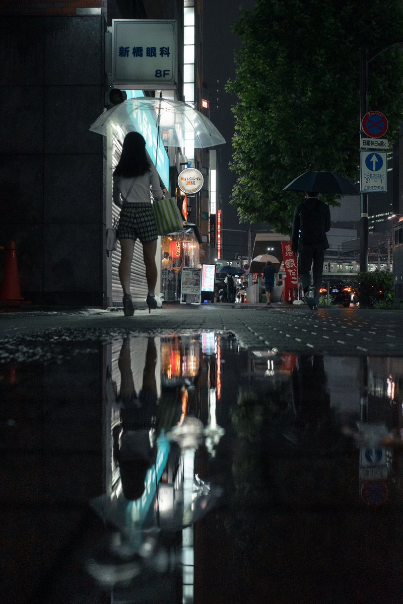 新橋☂️ #Streetphotograph