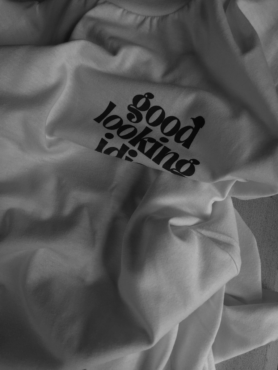 GDLKNGDT's tweet photo. We are proud of the outcome of this shirt and can't wait to release it.

#goodlookingidiot #forrestgump https://t.co/54w1ov7mwR