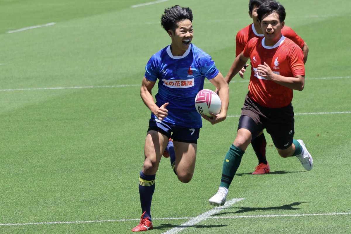 HidekiTakahash5's tweet photo. 秩父宮ラグビー場
第11回関東大学オールスターゲーム2023
リーグ戦選抜BLUE、リーグ戦選抜RED戦から

左サイドのスペースを鮮やかにゲインする浦瀬瑛紳君！ https://t.co/DzYzybMr4m